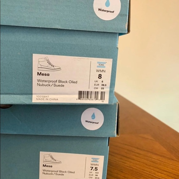 TOMS Mesa Boots - Picture 8 of 8